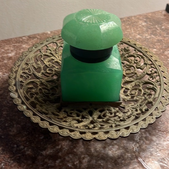 Antique Inkwell with Bronze Base - Picture 2 of 7